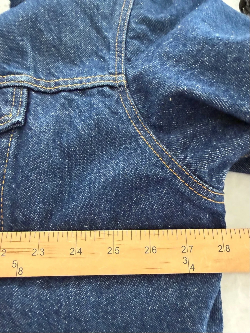 Men's Levi Vintage 80’s Sherpa-Lined Heavy Denim Jacket - Blue Snap  Like New